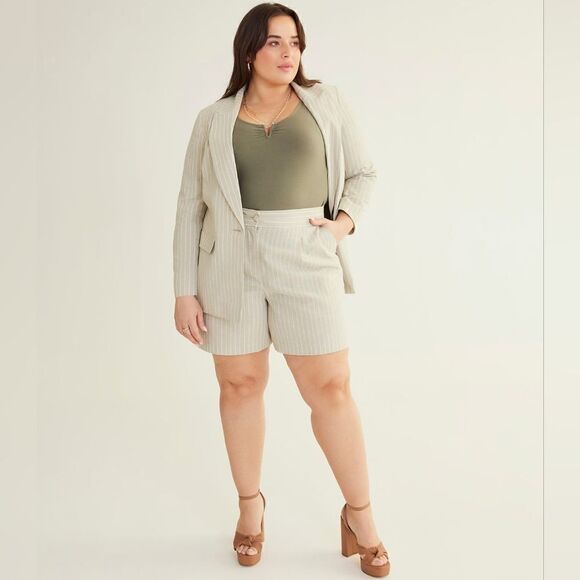 Penningtons New With Tag Size 28 Striped Linen Blend Shorts - Picture 4 of 12